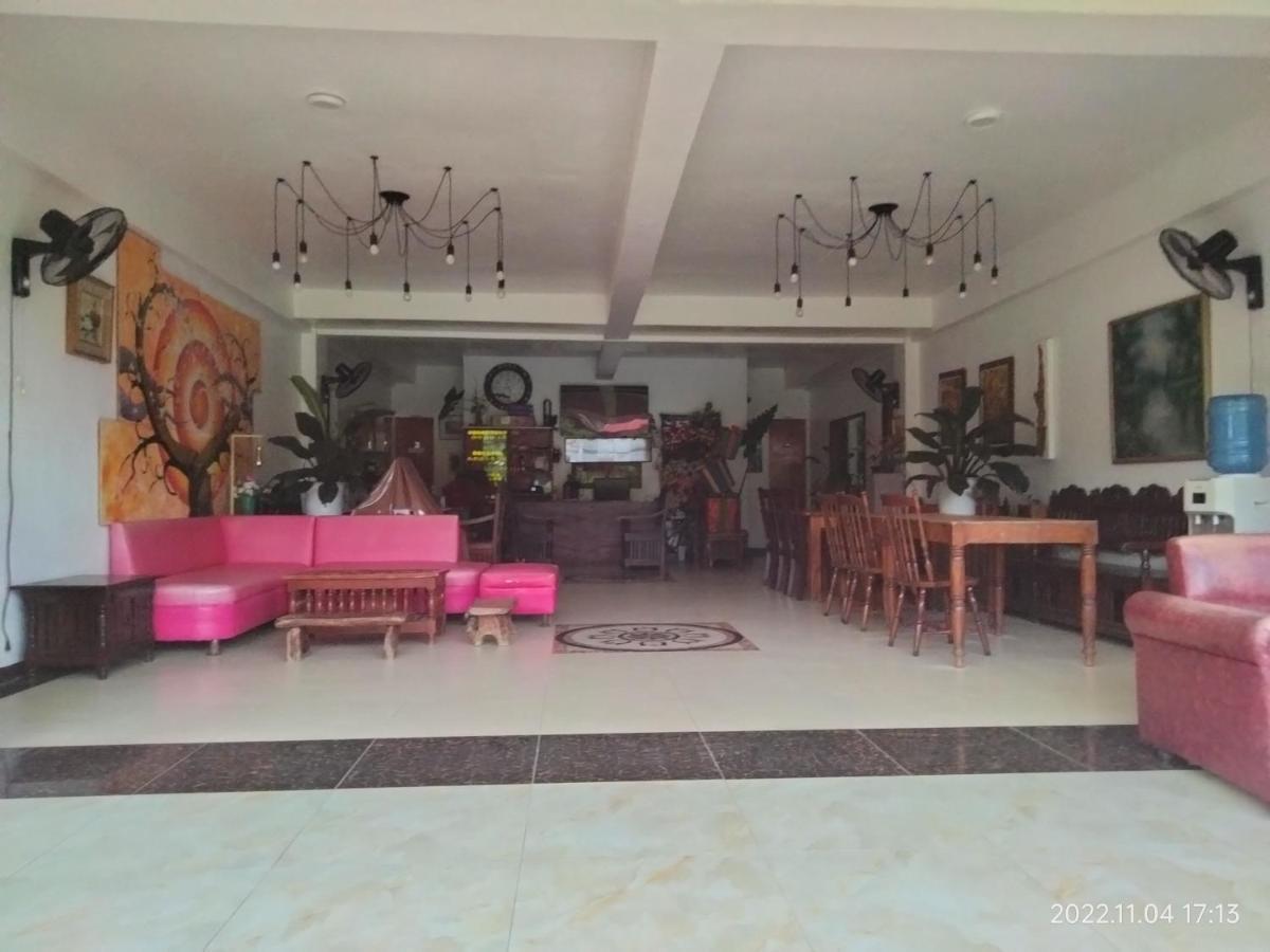 Casa De Robles Tanay Rizal Hotel Exterior foto