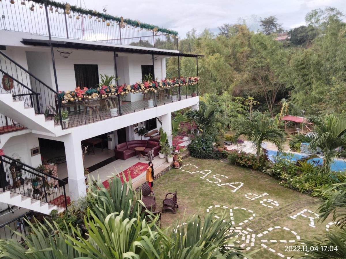 Casa De Robles Tanay Rizal Hotel Exterior foto
