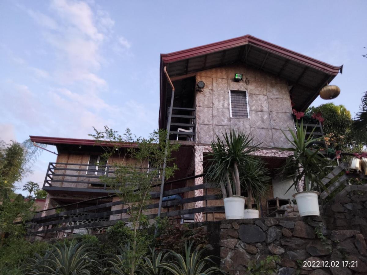 Casa De Robles Tanay Rizal Hotel Exterior foto