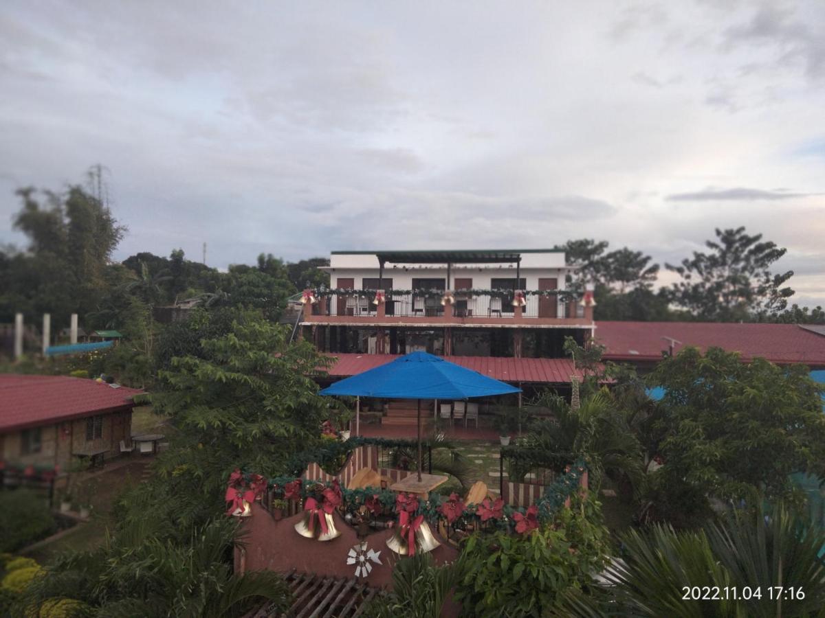 Casa De Robles Tanay Rizal Hotel Exterior foto