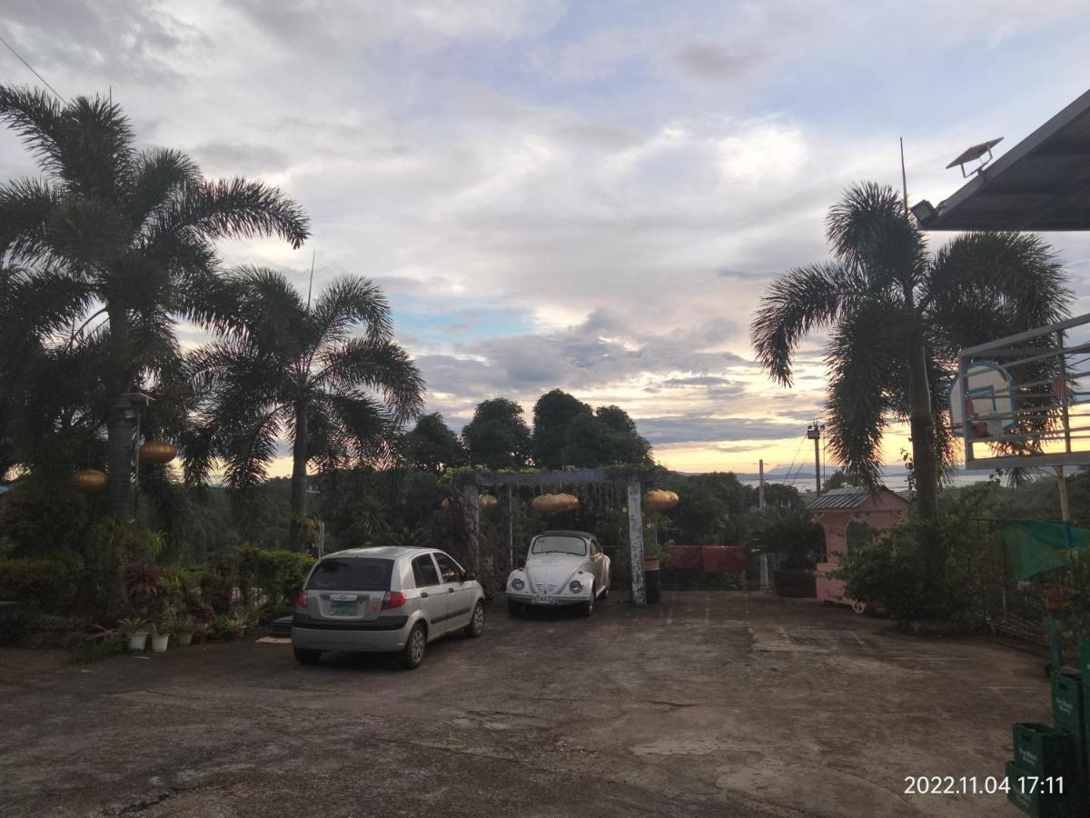 Casa De Robles Tanay Rizal Hotel Exterior foto
