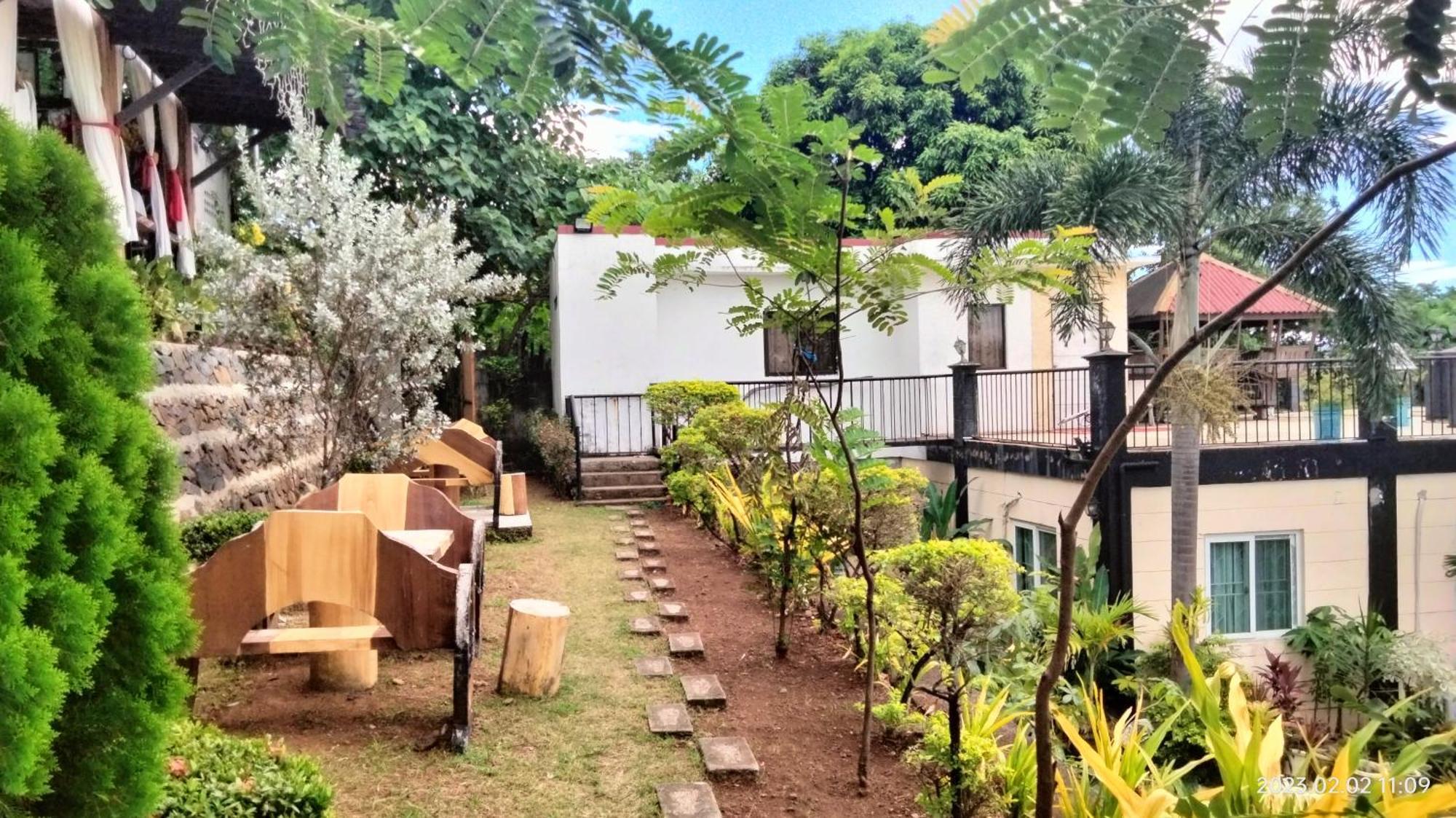 Casa De Robles Tanay Rizal Hotel Exterior foto
